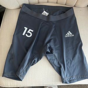 Alphaskin adidas compression short